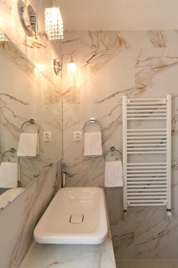 Ines Apartments Ochryda Zewnętrze zdjęcie